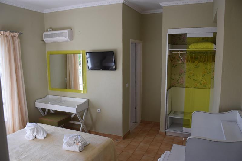 Sunny Garden Hotel Nydri  Exterior photo